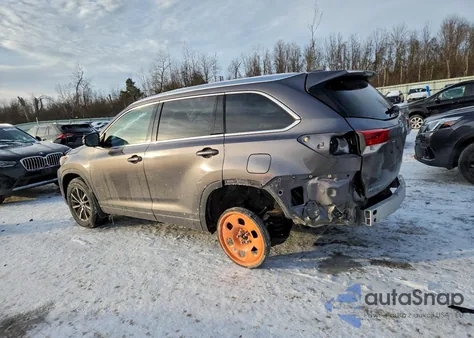 2018 Toyota Highlander Se из США, поврежденный, VIN 5TDJZRFH3JS886910